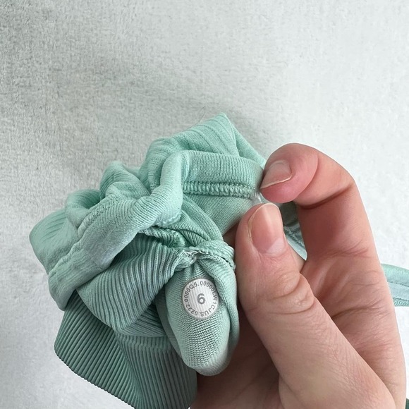 Lululemon Ebb to Street Cropped Tank Top - 6 - Picture 5 of 5